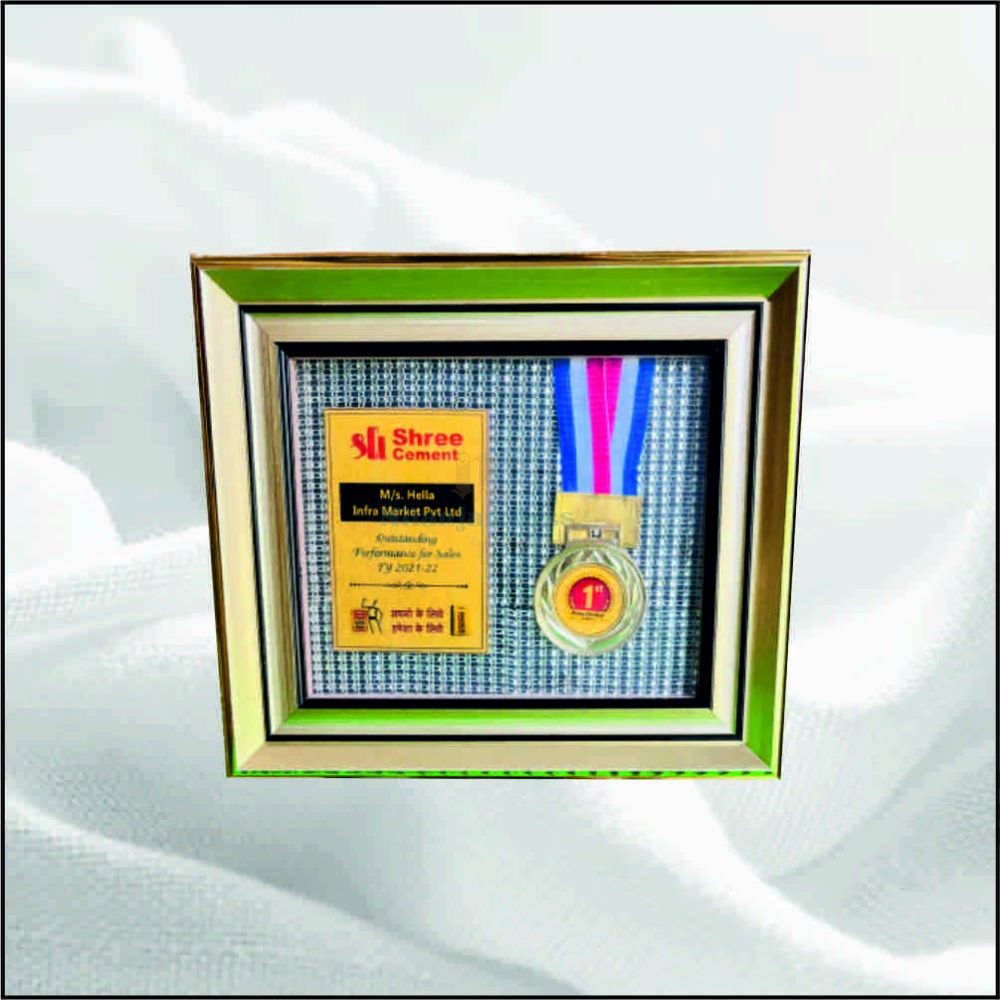 NA 91559 REGULAR MEDAL GOLD