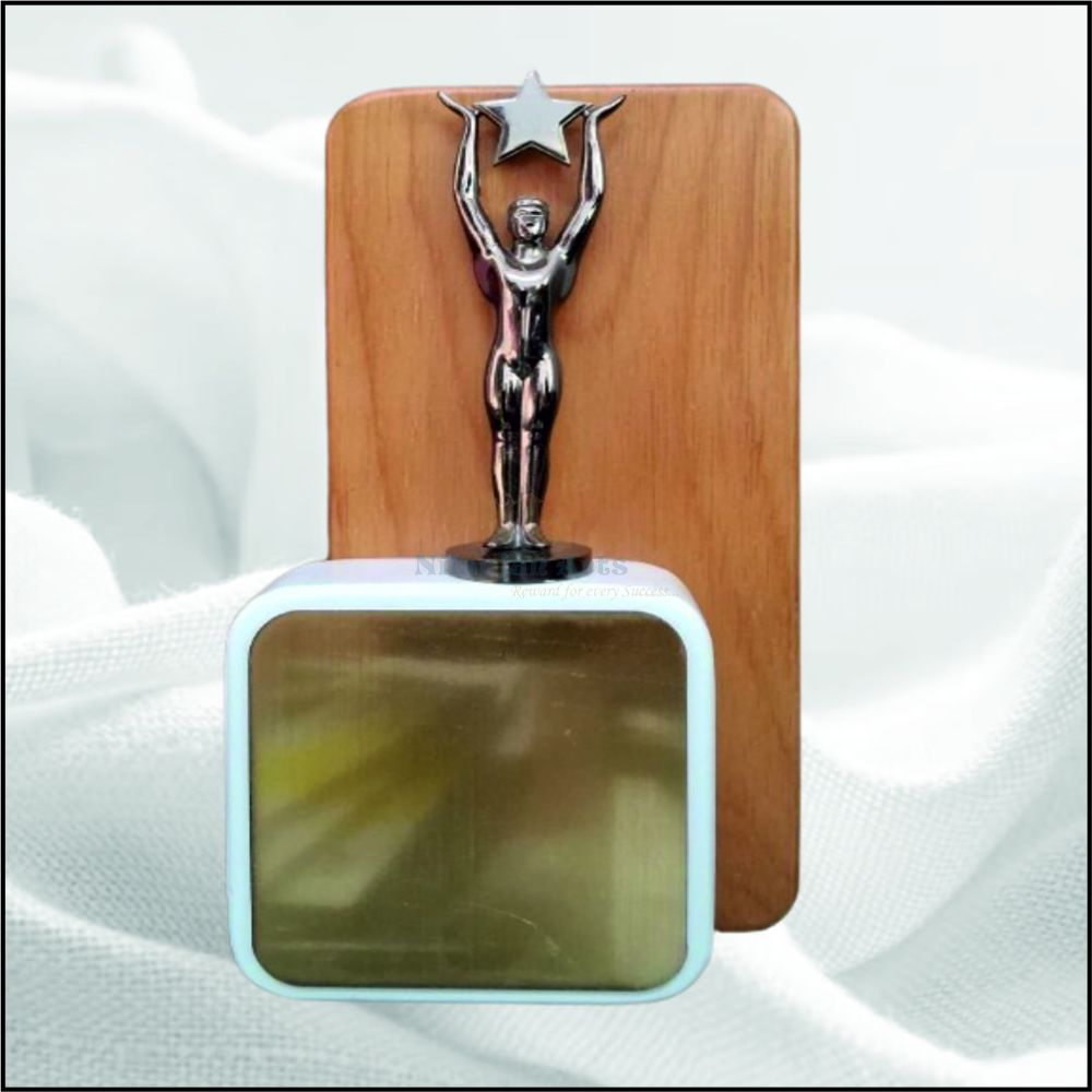 4283 STAR MAN GOLD 4